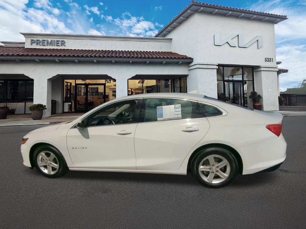Used 2023 Chevrolet Malibu LT FWD image 5