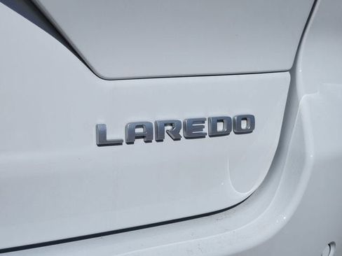 New 2026 Jeep Grand Cherokee LAREDO 4X4 image 8