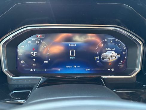 New 2026 Chevrolet Silverado 1500 RST w/ Dark Appearance Package AWD/4WD image 14