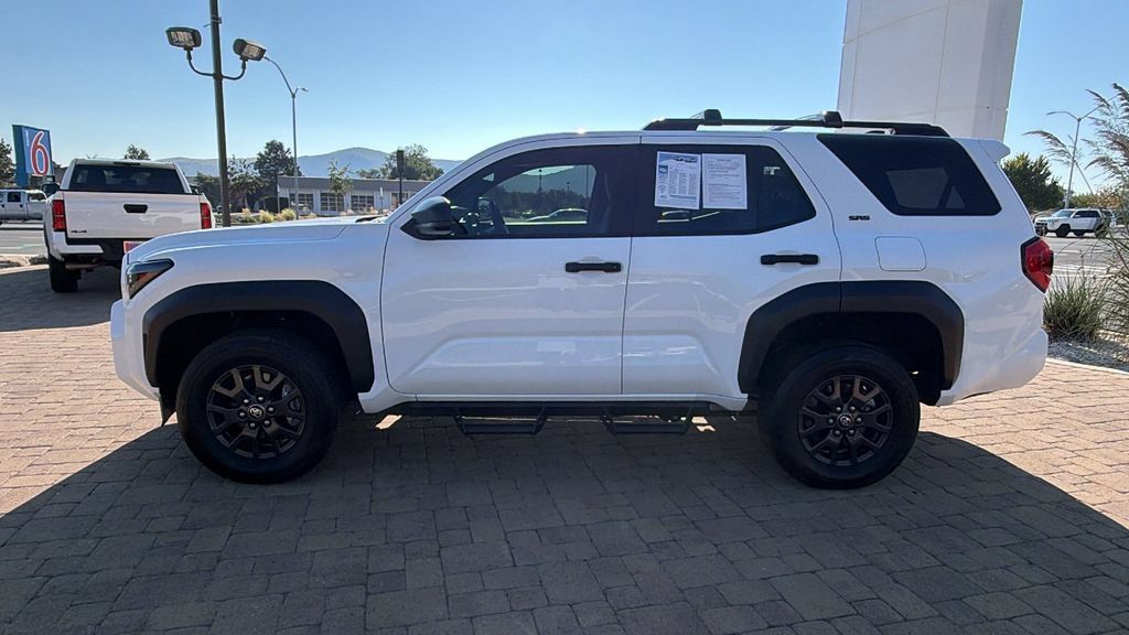 Used 2025 Toyota 4Runner SR5 AWD/4WD image 6