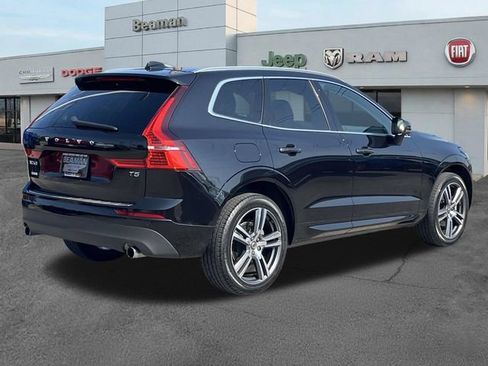 Used 2021 Volvo XC60 T5 Momentum w/ Protection Package Premier FWD image 7