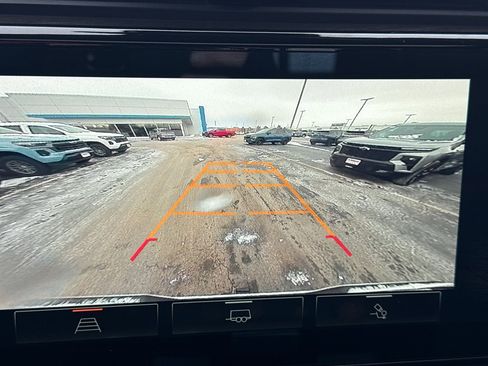 Used 2022 GMC Sierra 1500 AT4 w/ AT4 Preferred Package image 19