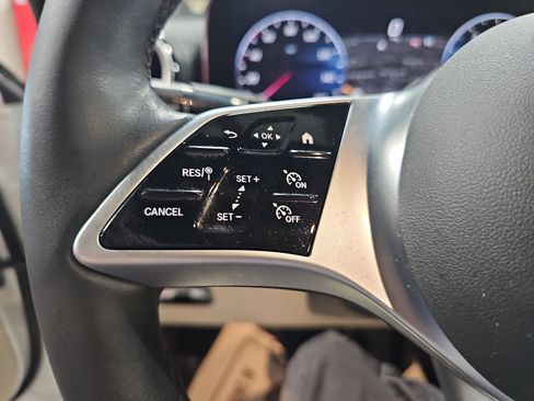 Certified 2023 Mercedes-Benz C 300 Sedan image 19