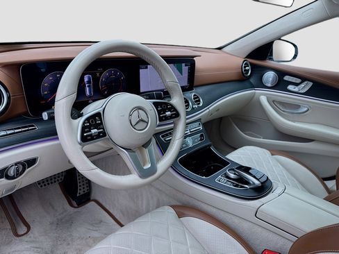 Used 2019 Mercedes-Benz E 450 4MATIC Wagon image 7