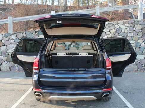 Used 2016 BMW X5 xDrive50i image 10