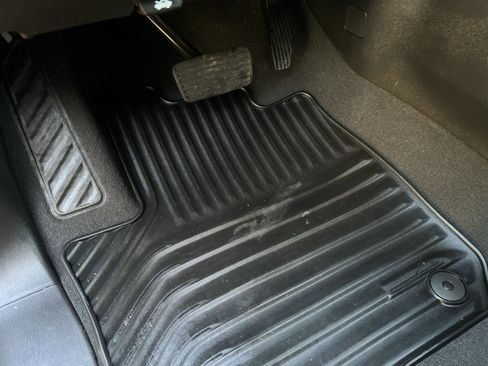 Used 2023 GMC Sierra 1500 Elevation image 21