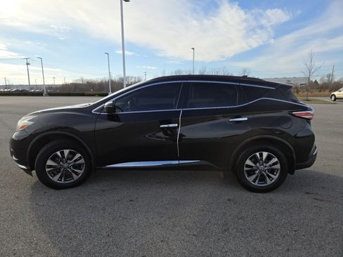 Used 2017 Nissan Murano SV image 15