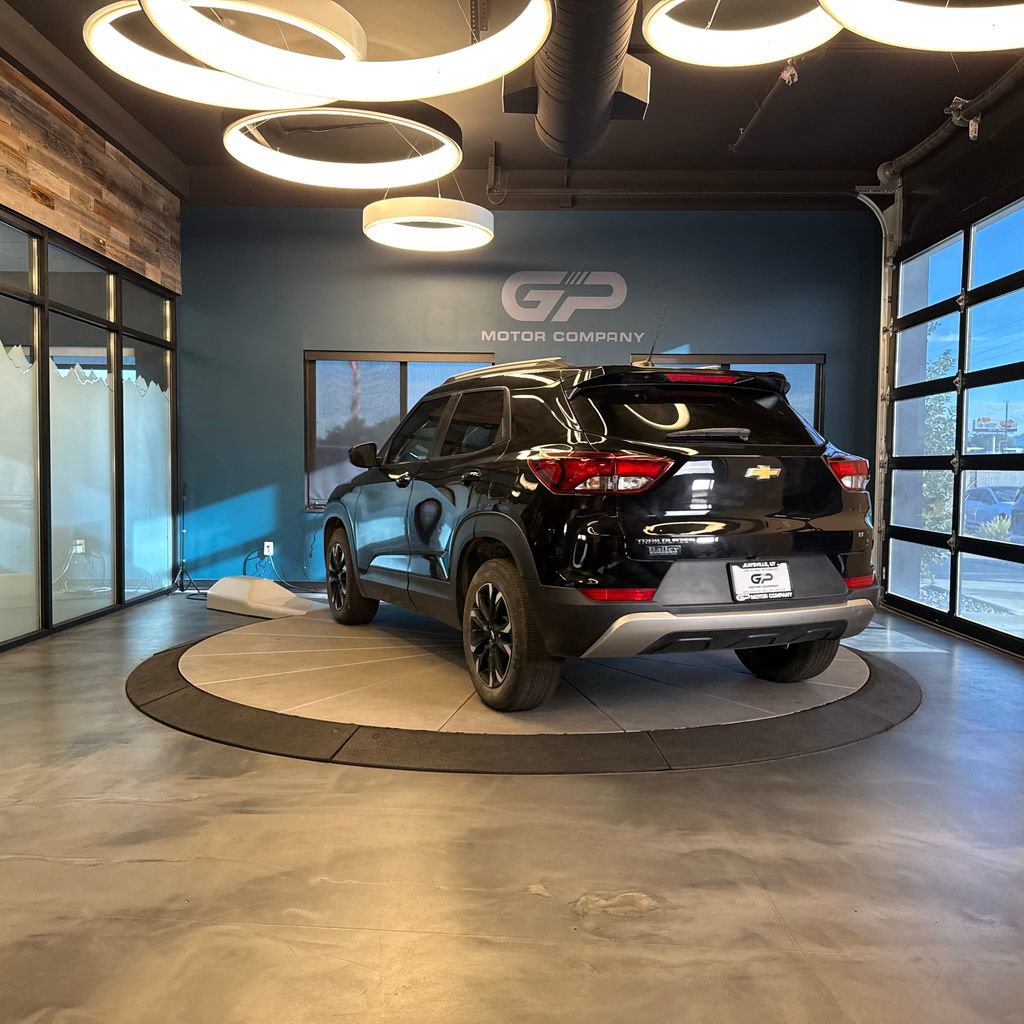 Used 2022 Chevrolet TrailBlazer LT FWD image 5