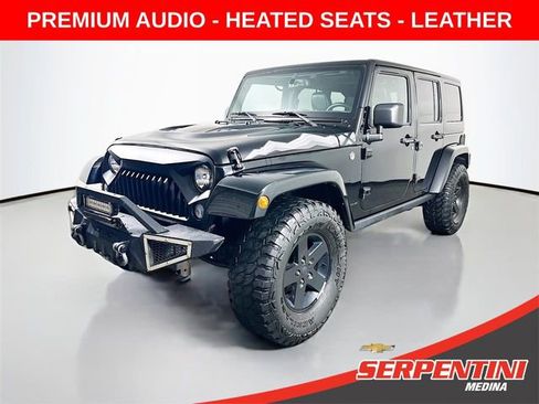 Used 2015 Jeep Wrangler Unlimited Sahara image 1