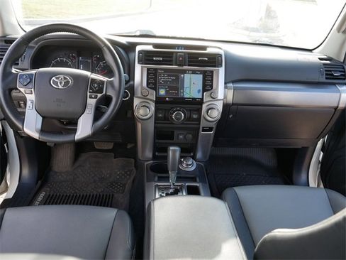 Used 2020 Toyota 4Runner Limited image 22