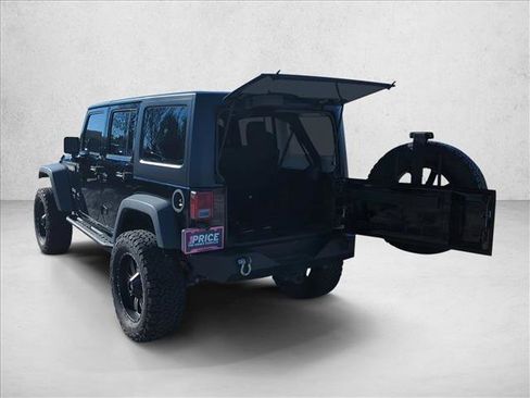 Used 2016 Jeep Wrangler Unlimited Sport image 8