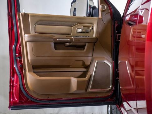 Used 2022 RAM 3500 Limited image 33