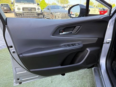 Used 2025 Toyota Prius Limited w/ Limited Premium Package image 18