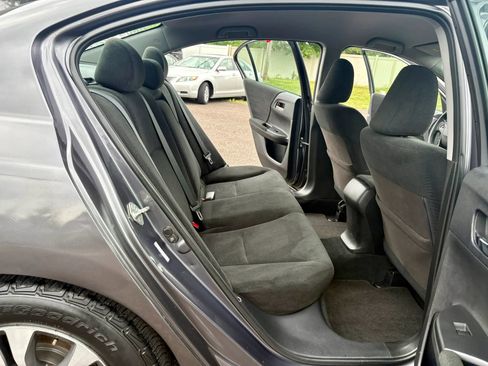 Used 2013 Honda Accord LX image 21
