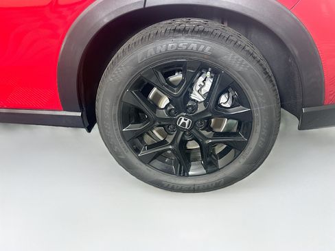 Used 2024 Honda HR-V Sport image 11