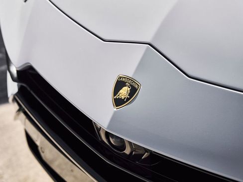 Used 2024 Lamborghini Urus S AWD/4WD image 7