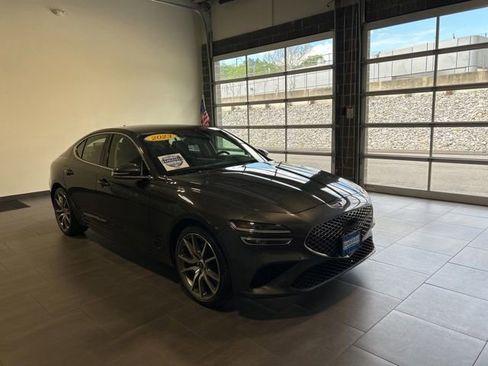 Used 2023 Genesis G70 2.0T AWD/4WD image 2