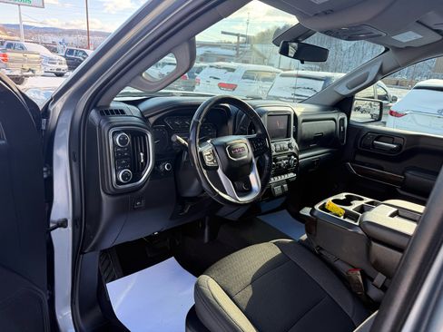 Used 2019 GMC Sierra 1500 SLE w/ SLE Value Package image 19
