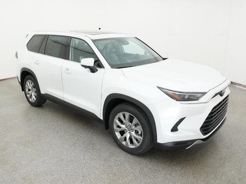 New 2026 Toyota Grand Highlander Limited FWD image 13
