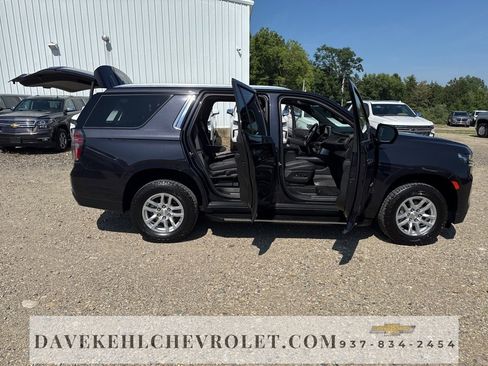 Used 2023 Chevrolet Tahoe LT image 35