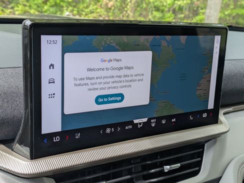 New 2026 Ford Explorer Active image 18