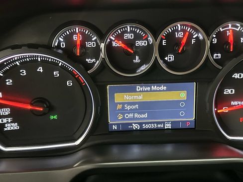 Used 2021 Chevrolet Silverado 1500 LT Trail Boss w/ Convenience Package II AWD/4WD image 42