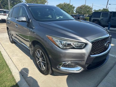 Used 2019 INFINITI QX60 Luxe w/ Essential Package FWD image 13