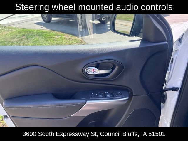 Used 2022 Jeep Cherokee Latitude Lux AWD/4WD image 19