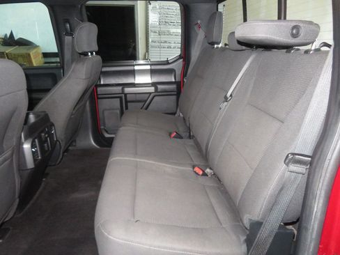 Used 2016 Ford F150 XLT w/ Equipment Group 302A Luxury AWD/4WD image 26