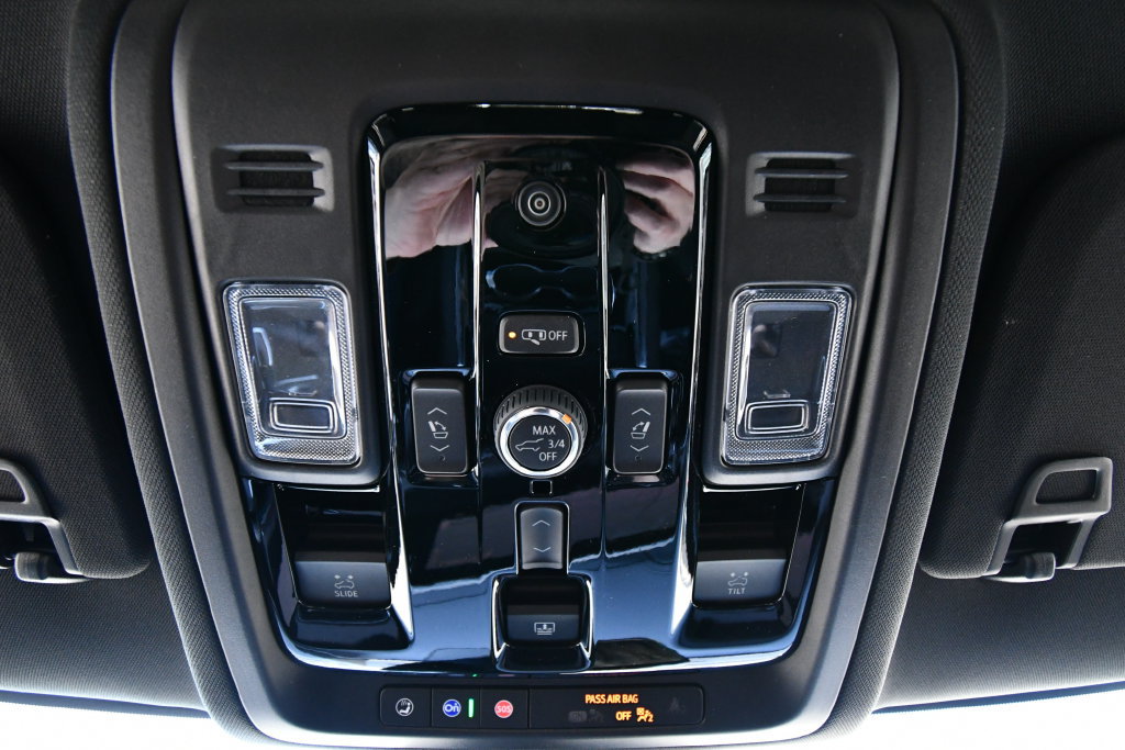 New 2026 Chevrolet Tahoe High Country w/ LPO, Illumination Package AWD/4WD image 29