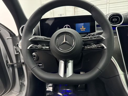 Used 2025 Mercedes-Benz C 300 Sedan image 15
