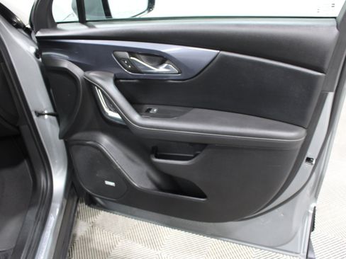 Used 2023 Chevrolet Blazer RS w/ Enhanced Convenience Package FWD image 30