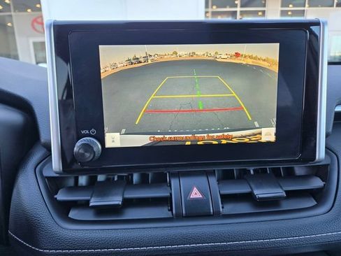 Certified 2025 Toyota RAV4 XLE AWD/4WD image 14