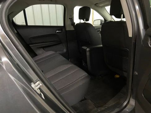 Used 2017 Chevrolet Equinox LT w/ Convenience Package image 18