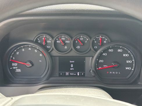 Used 2025 Chevrolet Silverado 1500 Custom Trail Boss AWD/4WD image 16