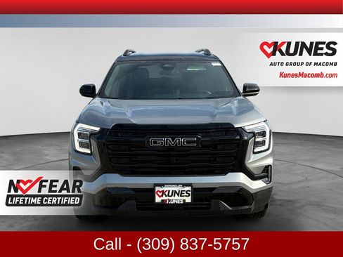 Used 2026 GMC Terrain Elevation w/ Elevation Premium Package AWD/4WD image 2