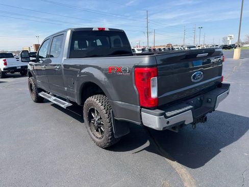 Used 2017 Ford F250 XLT w/ XLT Premium Package image 7