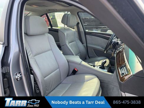 Used 2008 BMW 550i Sedan RWD image 25