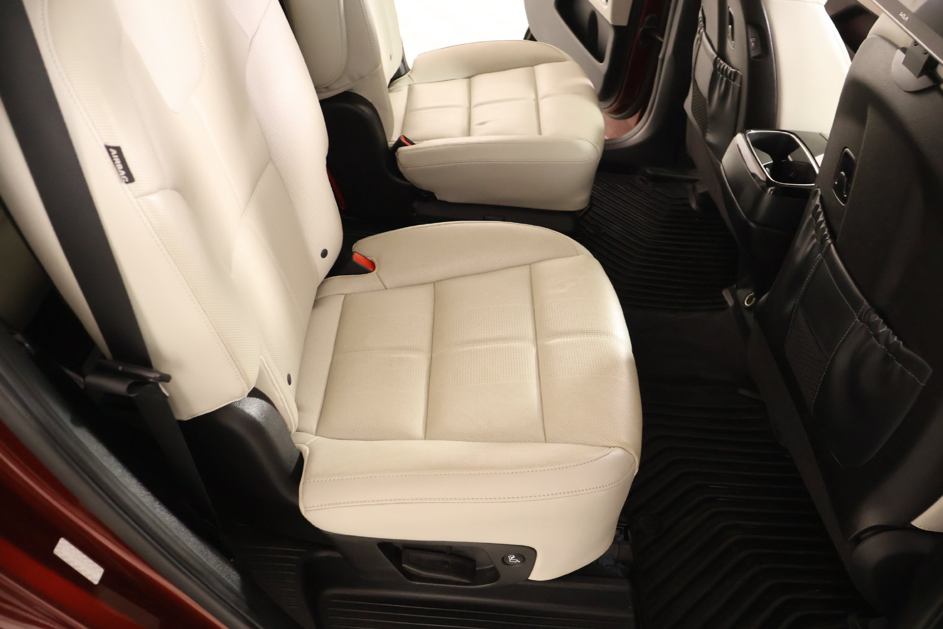 Used 2023 Kia Telluride SX AWD/4WD image 16