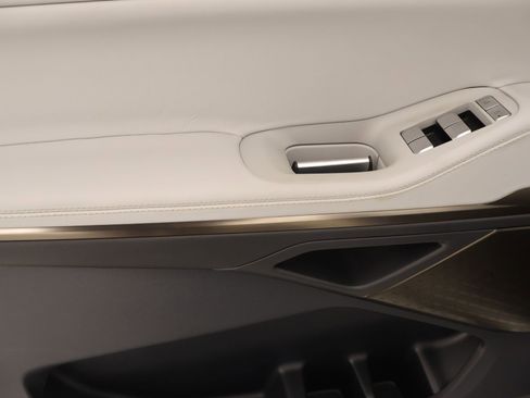 New 2026 Lincoln Navigator Black Label AWD/4WD image 17