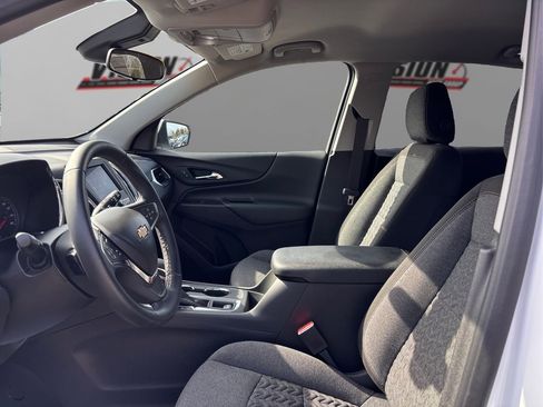 Used 2024 Chevrolet Equinox LT w/ LPO, Floor Liner Package AWD/4WD image 9