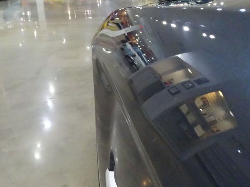 Used 2008 Chrysler Crossfire Limited RWD image 39
