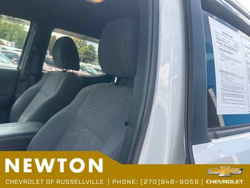 Used 2016 Toyota Tacoma TRD Off-Road w/ Towing Package AWD/4WD image 5