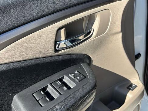 Used 2018 Honda Pilot EX-L image 9
