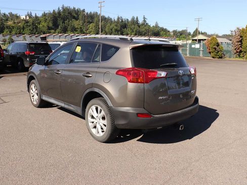 Used 2014 Toyota RAV4 Limited AWD/4WD image 7