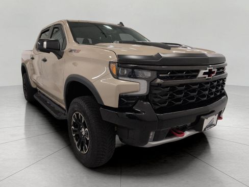 Used 2022 Chevrolet Silverado 1500 ZR2 AWD/4WD image 1