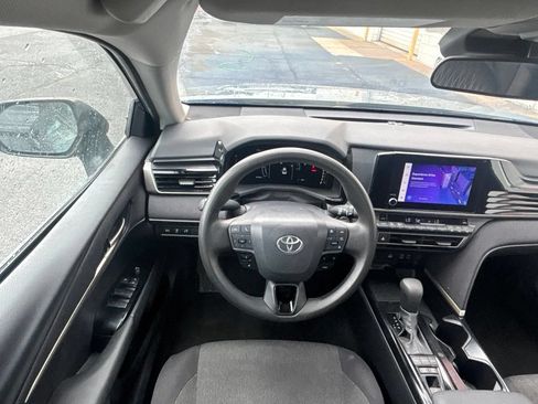 Used 2025 Toyota Camry LE FWD image 3