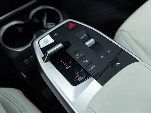 New 2026 BMW X1 xDrive28i image 21