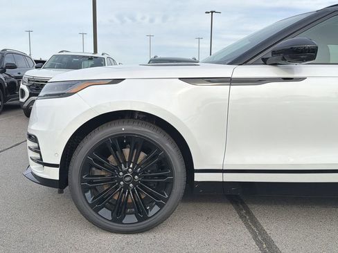 New 2026 Land Rover Range Rover Velar Dynamic SE AWD/4WD image 9