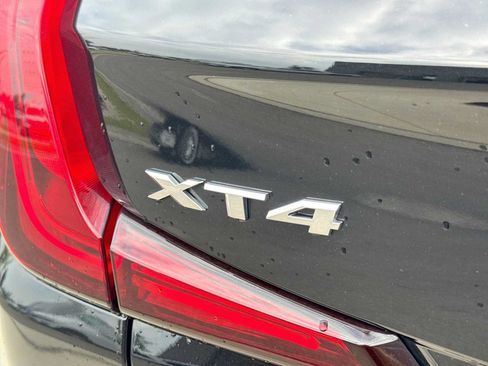 Used 2019 Cadillac XT4 Premium Luxury w/ Cold Weather Package FWD image 12